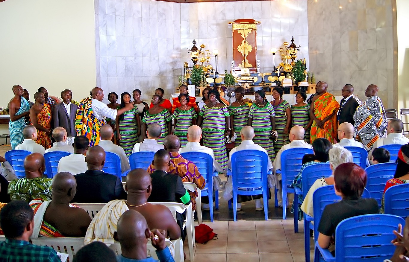 合　唱 - 迦納共和國